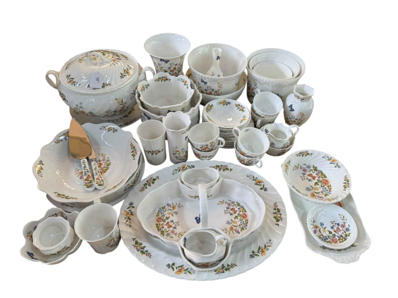 Collection of Aynsley Cottage Garden including tureen, planters, etc. Approx 50 pieces.