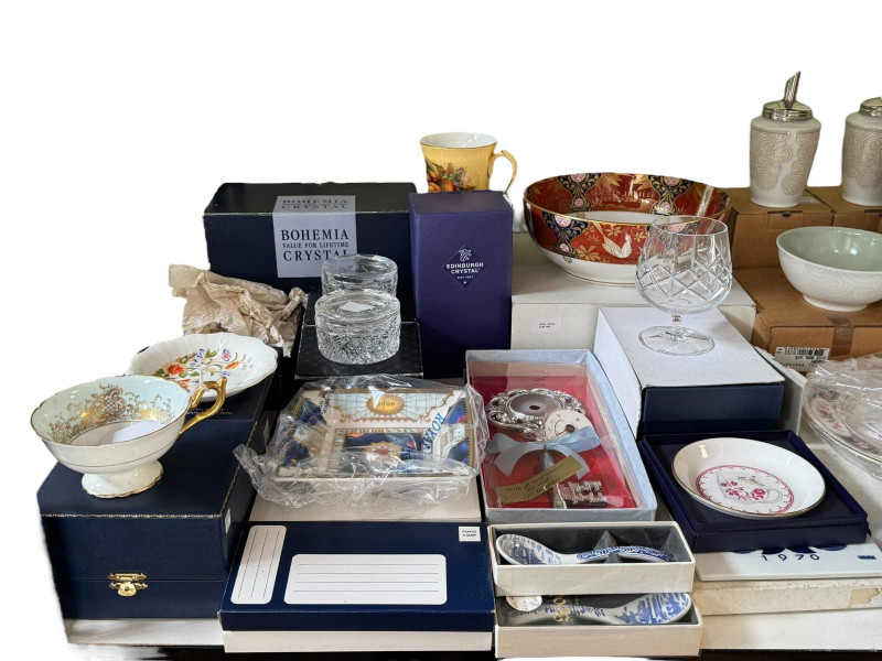 Royal Worcester Golden Jubilee bowl, Spode, Edinburgh Crystal, Flower Fairies plates, etc.