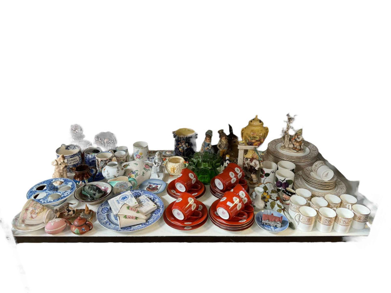 Collection of Royal Doulton Sovereign, Noritake, Spode, Clarice Cliff, etc.