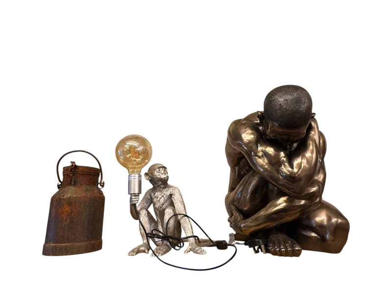 Libra Giraffe wall plaque, milk churn, novelty monkey lamp, sculptures, etc.