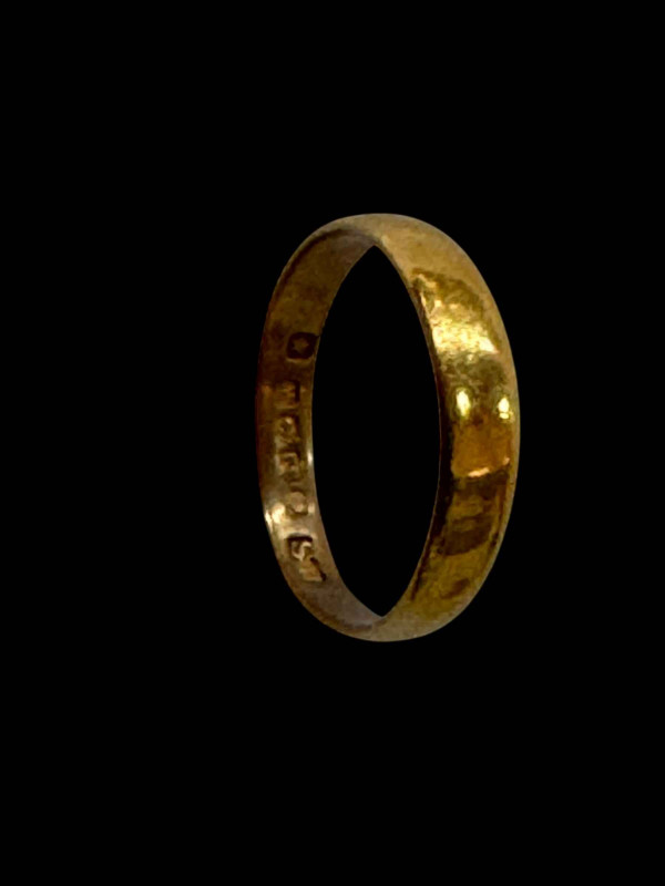22 carat gold wedding band.