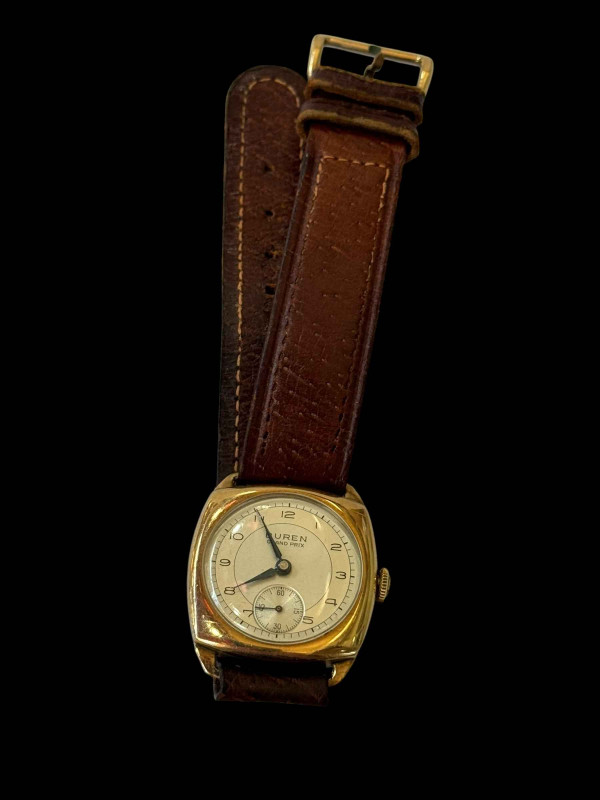 Gents Buren Grand Prix 9 carat gold presentation wristwatch.
