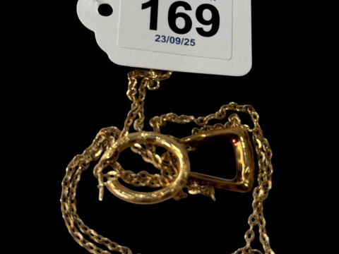 9 carat gold chain necklace and two single earrings (3).