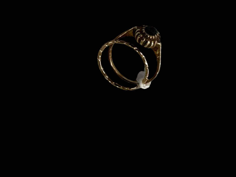 9 carat gold gem set ring (stones missing) and unmarked band ring (2).
