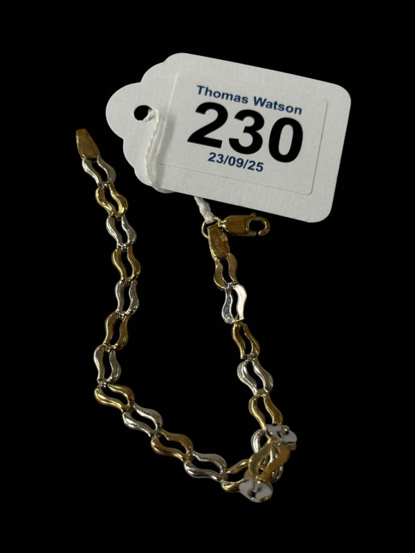 9k two colour gold bracelet.