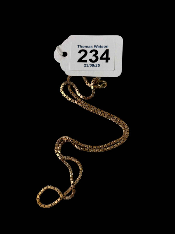 9 carat gold square section necklace.