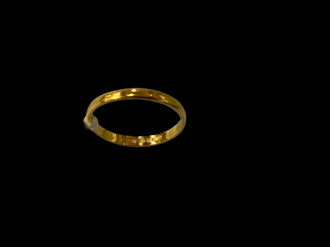 22 carat gold band ring.