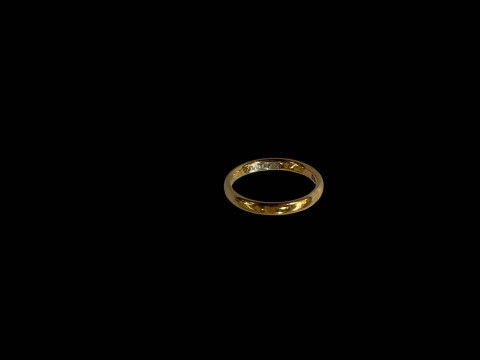 18 carat gold wedding band.