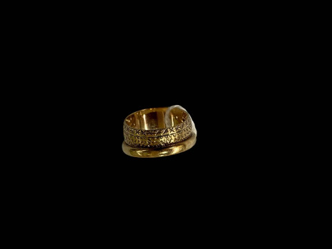 Two 9 carat gold band rings.