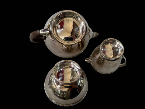 Silver three piece tea set with raised border band, maker W & W, London 1971. thumbnail