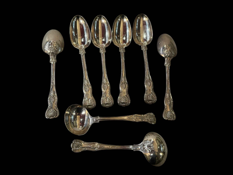 Six William IV silver Kings pattern tablespoons, London 1830, together with pair sauce ladles, London 1901.