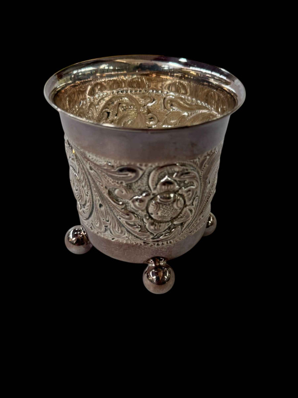 Embossed jar on ball feet, stamped 830S, 8.5cm.