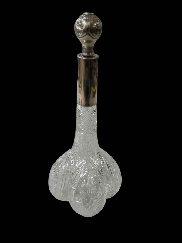 Edwardian silver mounted lobed body decanter, Sheffield 1905, 32cm.