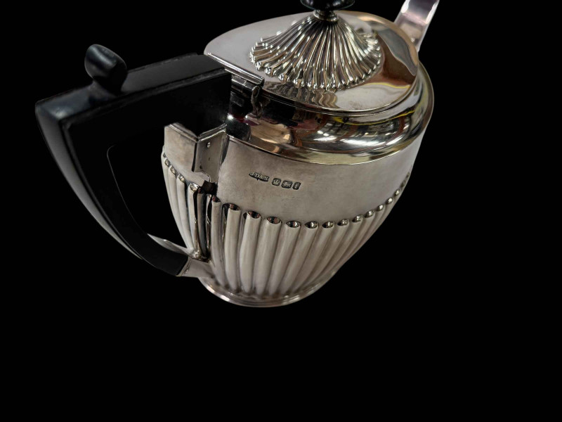 Silver part fluted teapot, Sheffield 1898.