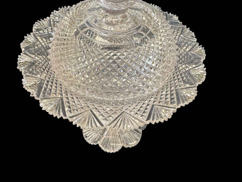 19th Century Anglo/Irish cut glass centre piece with cover, 25cm.