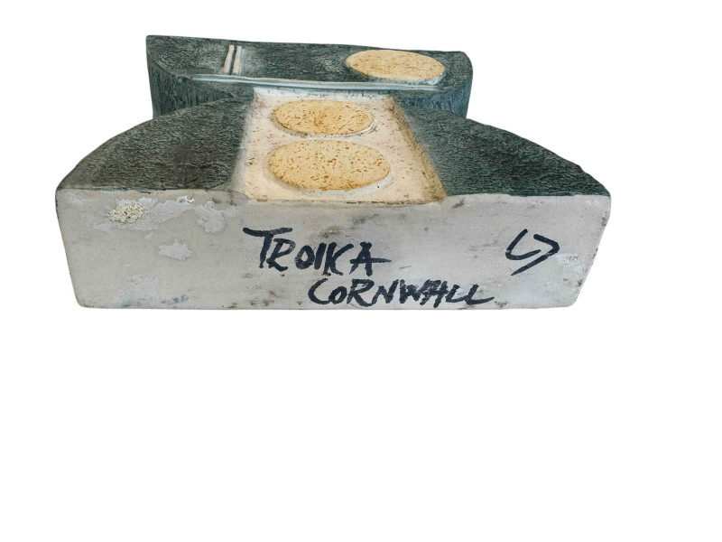 Troika Anvil vase by Louise Jinks, 22cm.