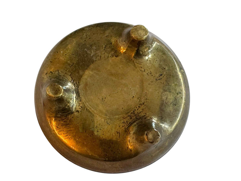 Small bronze censor, 10cm diameter, and small enamel box (2).