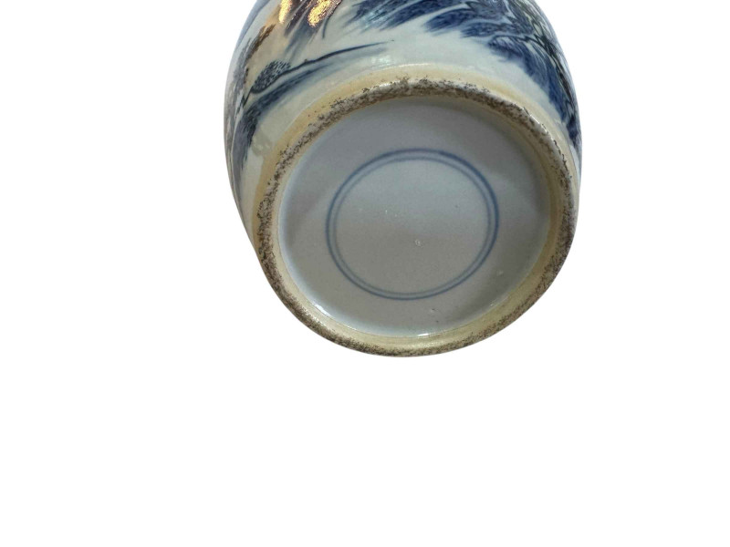 Chinese blue and white vase with dragon in clouds decoration, 36cm.
