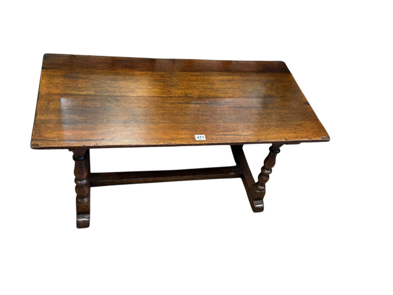 Titchmarsh & Goodwin style rectangular coffee table on four turned legs joined by stretchers, 46cm by 91cm by 44.5cm.