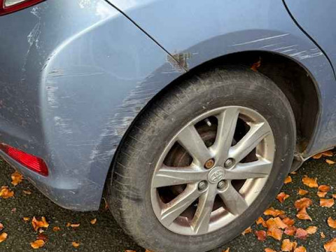 Motor Vehicle: Toyota Yaris TR VVT01, five door hatchback, colour blue, petrol car, registration number: NU63 VFP, mileage approximately 35,200, MOT expired 10th September 2025, vehicle is SORN. Car has many condition issues, please view before purchase, and car is offsite so Viewing is by Appointment only. Buyers Premium is 15% (plus VAT) thumbnail