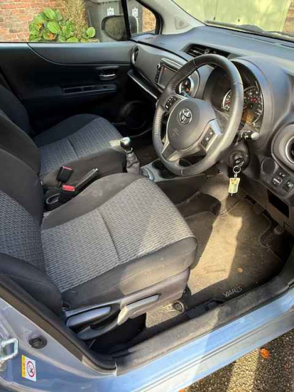 Motor Vehicle: Toyota Yaris TR VVT01, five door hatchback, colour blue, petrol car, registration number: NU63 VFP, mileage approximately 35,200, MOT expired 10th September 2025, vehicle is SORN. Car has many condition issues, please view before purchase, and car is offsite so Viewing is by Appointment only. Buyers Premium is 15% (plus VAT)