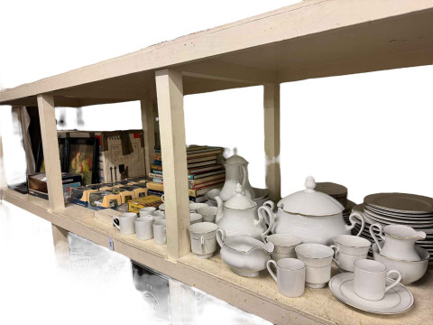 Collection of Les Petits diecast vehicles, Corgi MG, Jaguar car mascot, military cloth patches, tools, grinder, etc. thumbnail