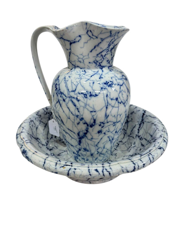Davenport jug and bowl set.