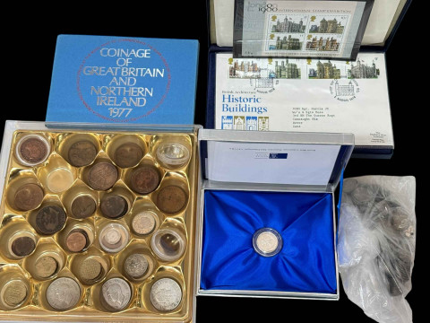 1994 UK silver proof one pound coin, Tower of London silver ingot with...