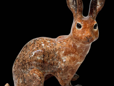 Winstanley Hare, size 9 facing right.