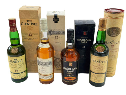 Four bottle of Whisky, Glenlivet 12 Years (2), Cragganmore 12 Years and...