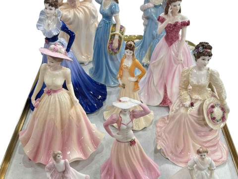 Eleven Coalport ladies including Lady Sara, Sarah, Anne and Jennifer.