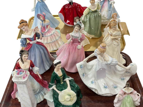 Fourteen Royal Doulton ladies including Cathy, Rendezvous, Amy and Daydreams.