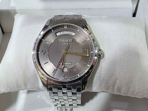 Tissot automatic day date gents wristwatch, with box and papers. thumbnail