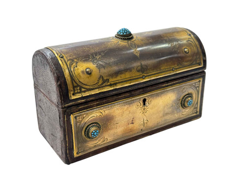 Victorian leather and brass scent bottle casket, 16.5cm width.