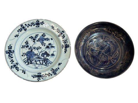 Chinese blue porcelain dish with gilt decoration and Chinese porcelain...