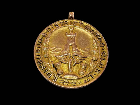 Edinburgh & District Motor Club Ltd 9 carat gold medallion.