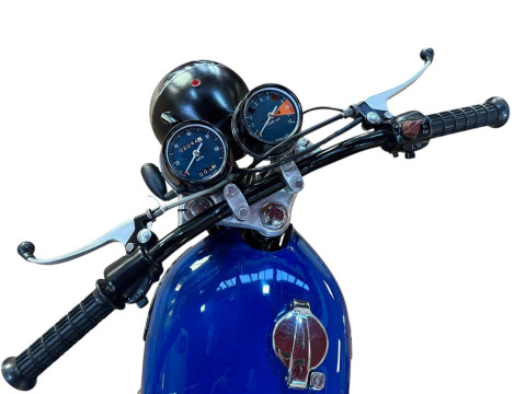 Honda CB250 K4 Motorcycle, Registration Number HFN 629L, first date of registration 25-04-1973, beautifully restored with freshly powder coated wheels, new spokes and bearings front and rear, jack seals, brake shoes, headstock bearings, the bike has electric start button and good compression. thumbnail