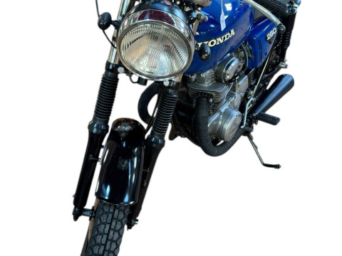Honda CB250 K4 Motorcycle, Registration Number HFN 629L, first date of registration 25-04-1973, beautifully restored with freshly powder coated wheels, new spokes and bearings front and rear, jack seals, brake shoes, headstock bearings, the bike has electric start button and good compression. thumbnail
