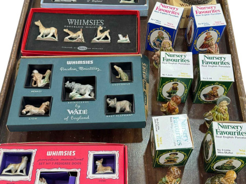 Wade Whimsies including Tom & Jerry, set no 7 Pedigree Dogs and other...