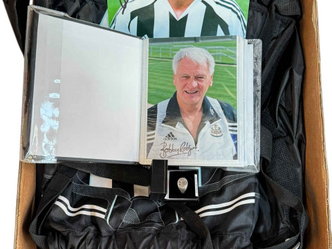Newcastle United memorabilia including Bags, Autograph album and photos,...