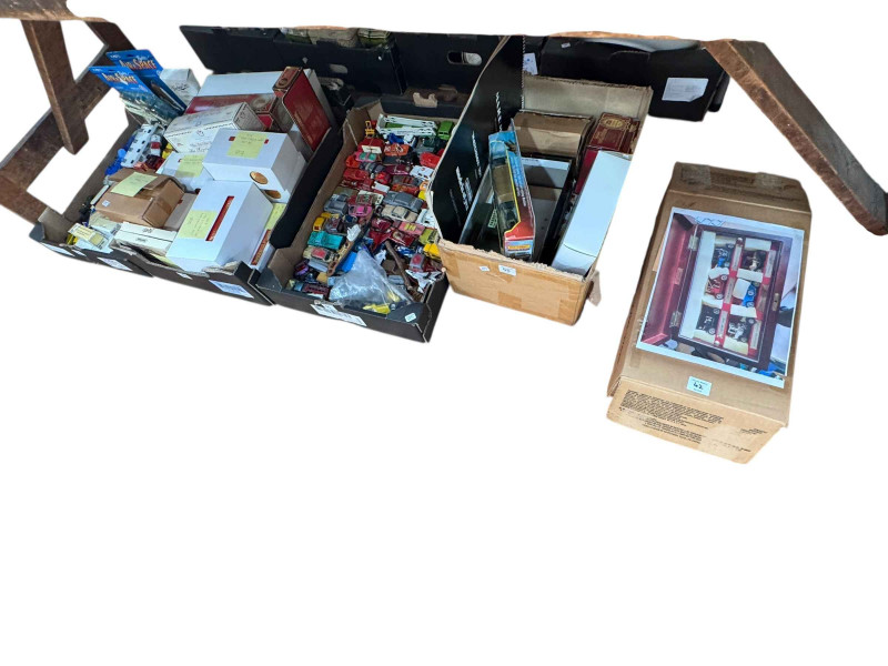 Large collection of Matchbox model vehicles, etc.