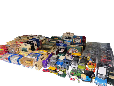 Collection of model vehicles and motorcycles including Lledo Days Gone.