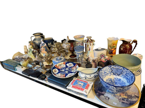 Collection of coins, lighters, Doulton figures, Wedgwood, Poole, Crown...