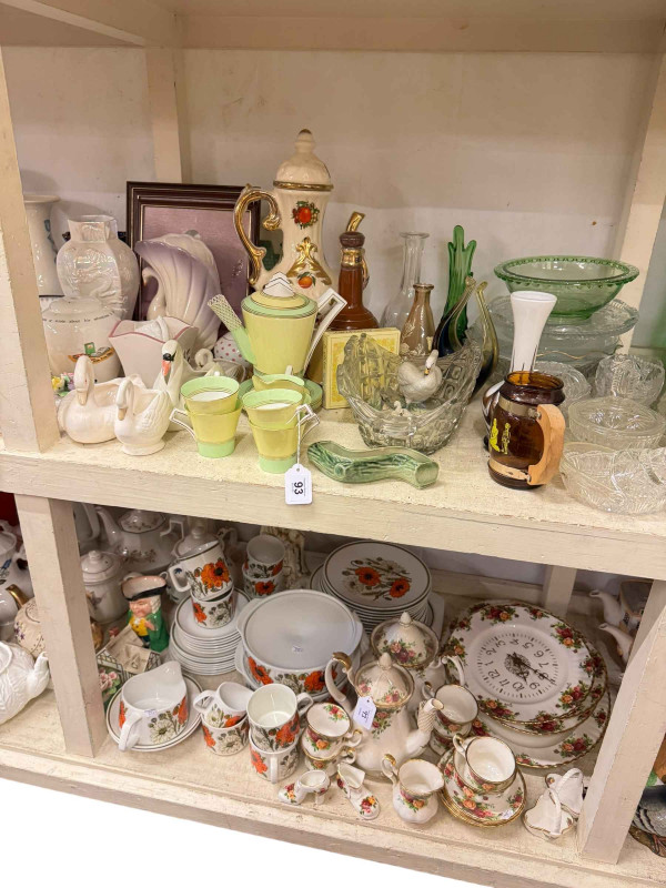 Large collection to include Royal Albert Old Country Roses, Meakin Studio tablewares, teapots, glassware, metalwares, etc.