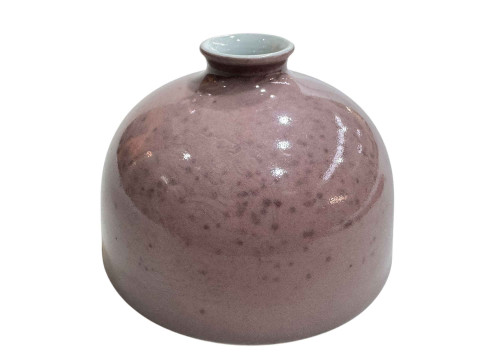 Chinese peach bloom glazed water pot, 8.5cm high, six character mark.