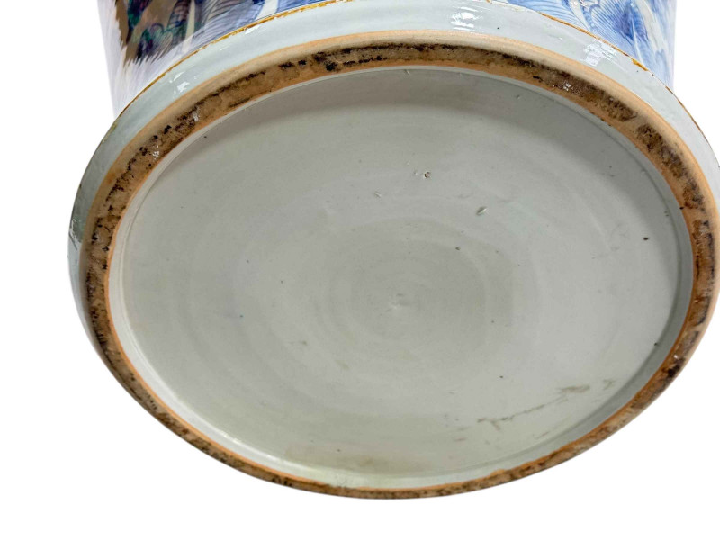Large Chinese blue and white porcelain vase and cover decorated with Phoenix and Dragons, the lid mounted with dog of fo, 60cm.