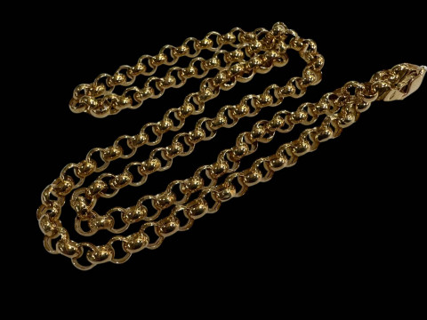 18 carat gold chain link necklace, 45.5cm length.