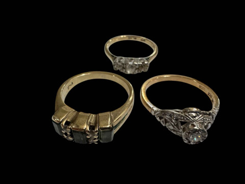 Diamond single stone 18 carat gold ring, 9 carat gold three stone diamond...