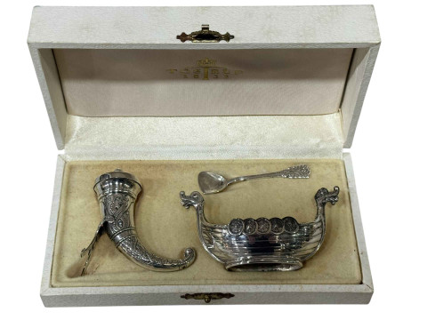 Norwegian silver Viking ship salt, horn design pepper and salt spoon in...