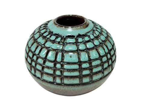Poole Pottery Atlantis squat vase, 9cm.